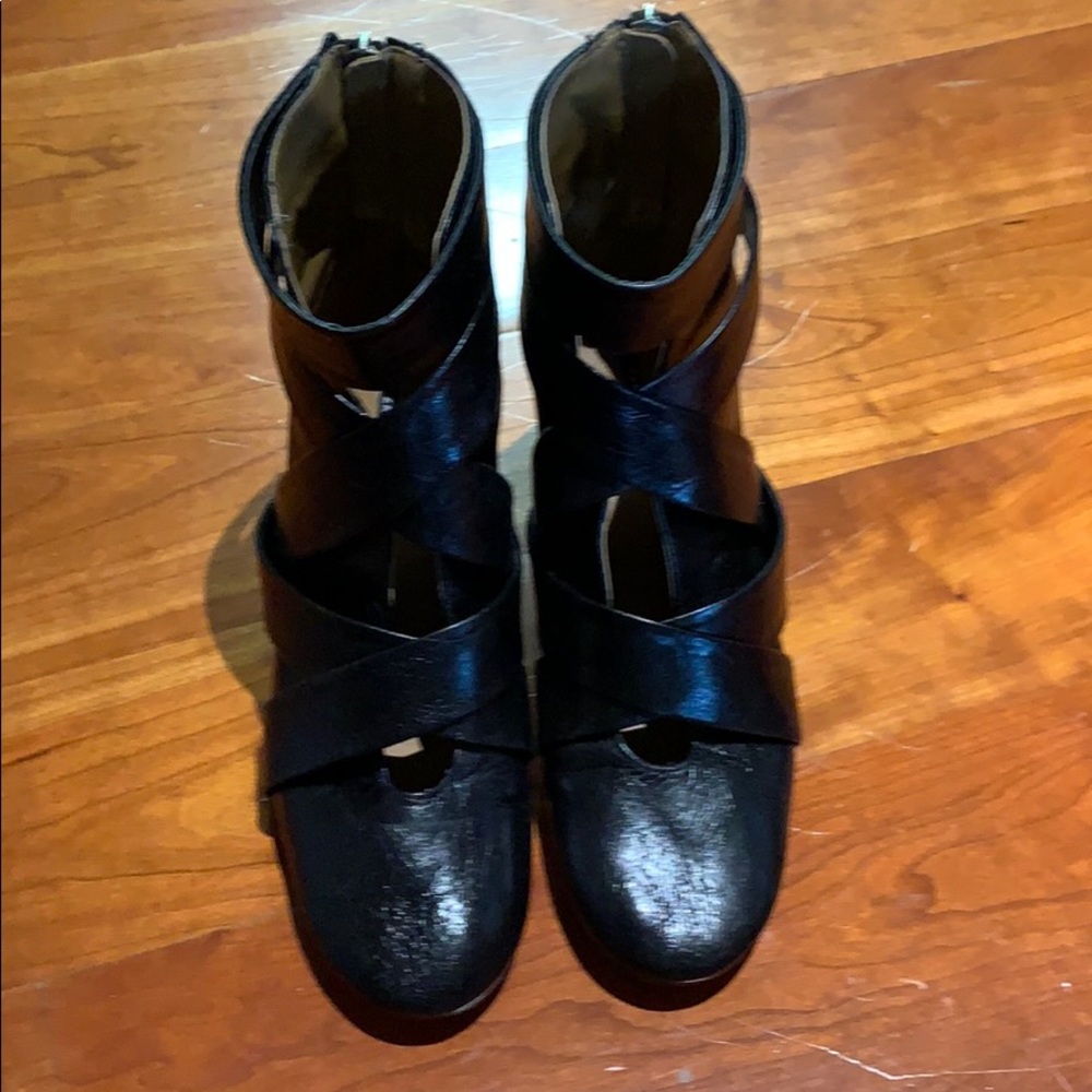 Zara leather booties size 7